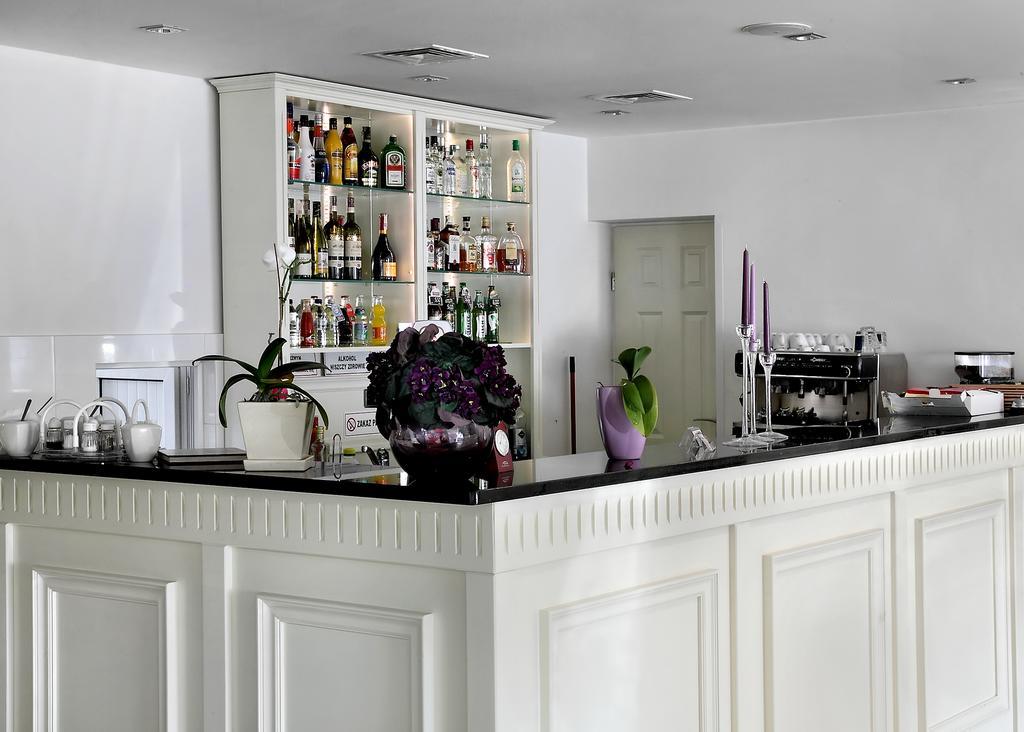 Wodnik Bed & Breakfast Krosno Exterior photo